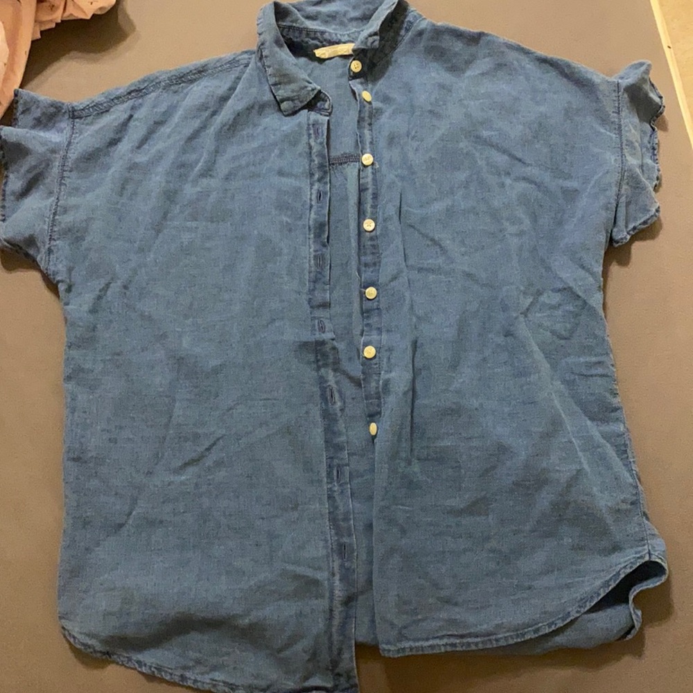 Madewell denim button down shirt size M